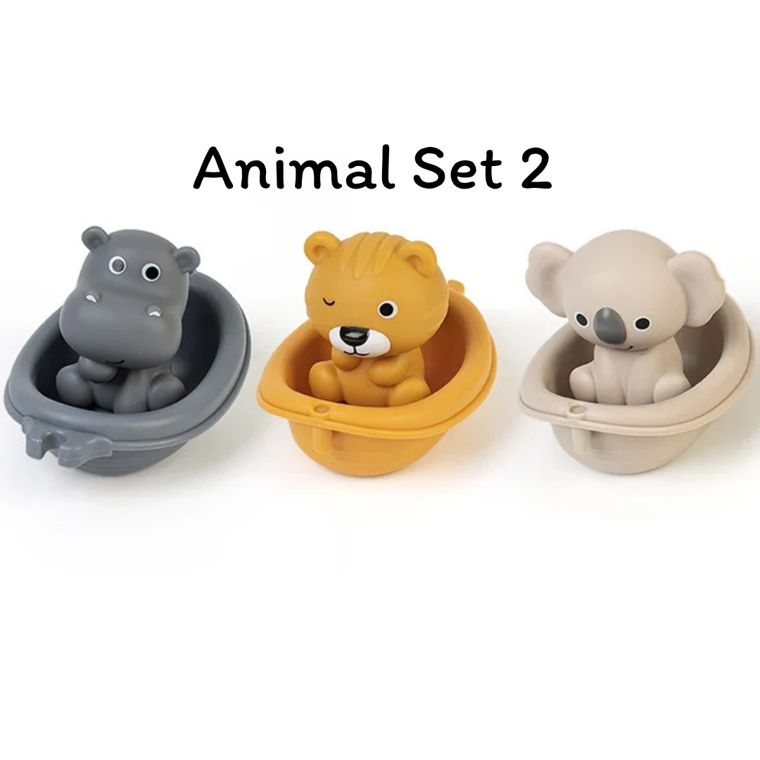Bath Toy Set – Floating Boats & Silicone Finger Puppets
